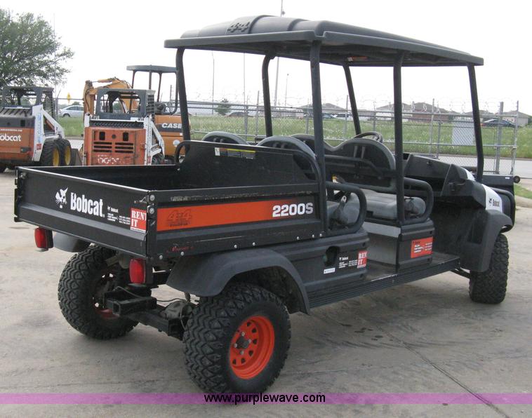 image for item 8160 2007 Bobcat 2200S utility vehicle