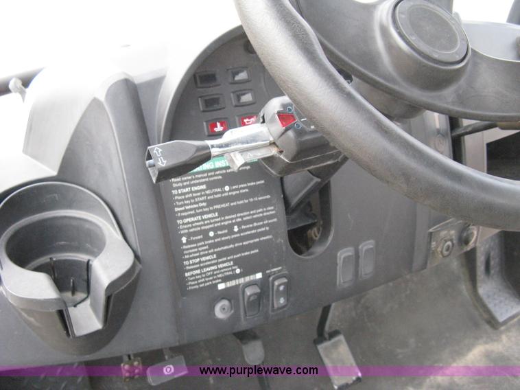 image for item 8160 2007 Bobcat 2200S utility vehicle