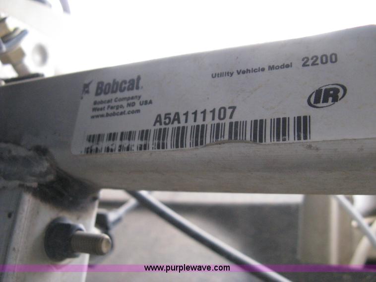 image for item 8160 2007 Bobcat 2200S utility vehicle