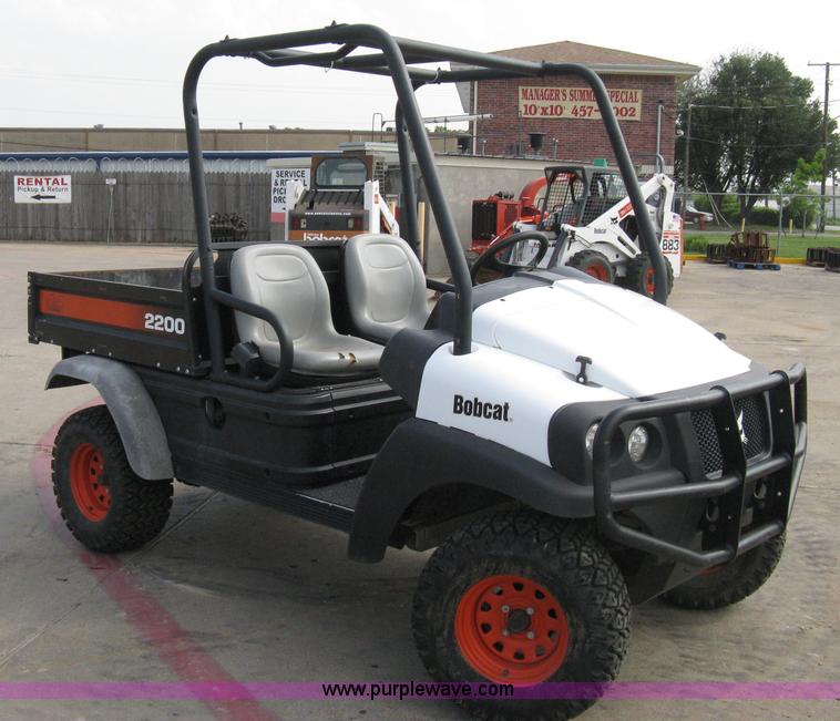 image for item 8161 2008 Bobcat 2200 utility vehicle