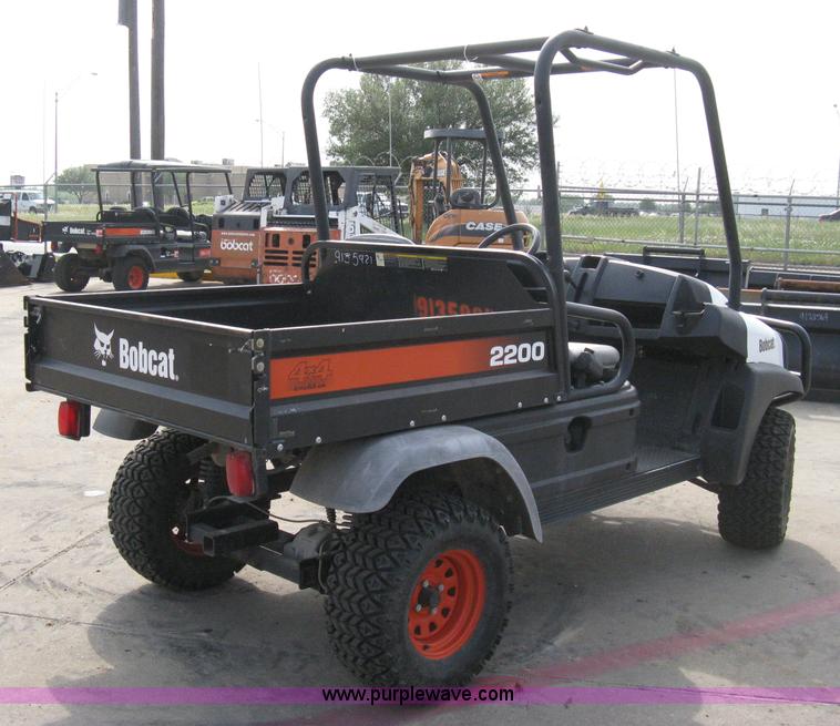 image for item 8161 2008 Bobcat 2200 utility vehicle