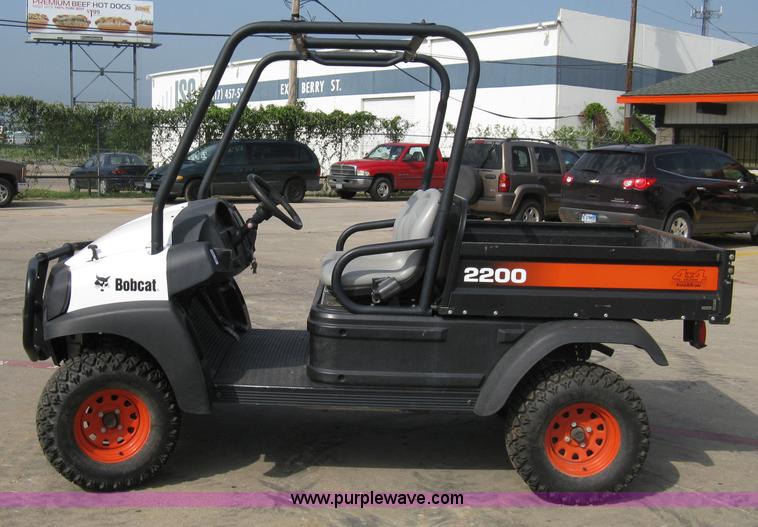 image for item 8161 2008 Bobcat 2200 utility vehicle