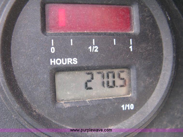 image for item 8161 2008 Bobcat 2200 utility vehicle