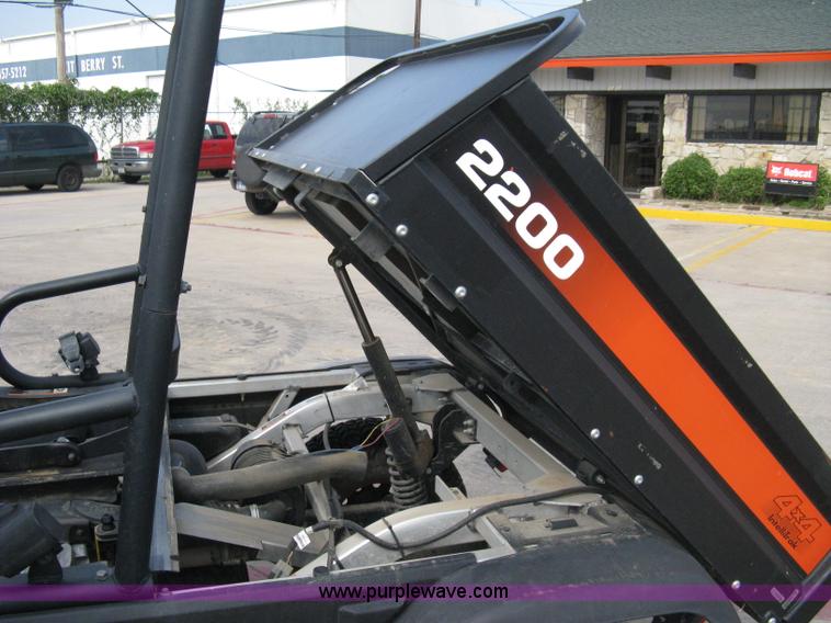 image for item 8161 2008 Bobcat 2200 utility vehicle
