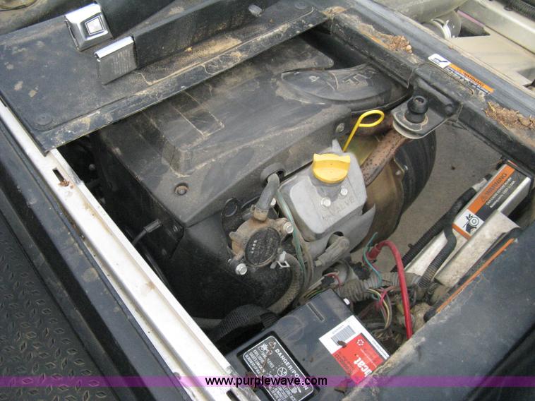 image for item 8161 2008 Bobcat 2200 utility vehicle