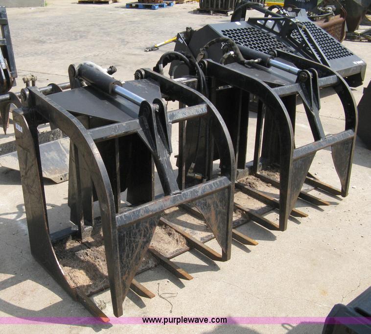 image for item 8168 Grace 72" grapple fork