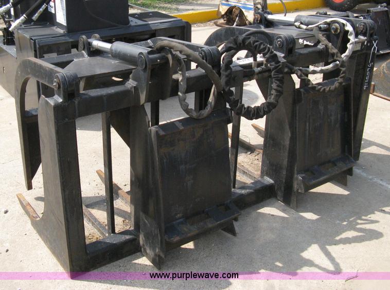 image for item 8168 Grace 72" grapple fork