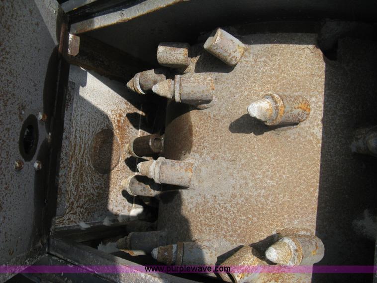 image for item 8184 2005 Bobcat 14" planer