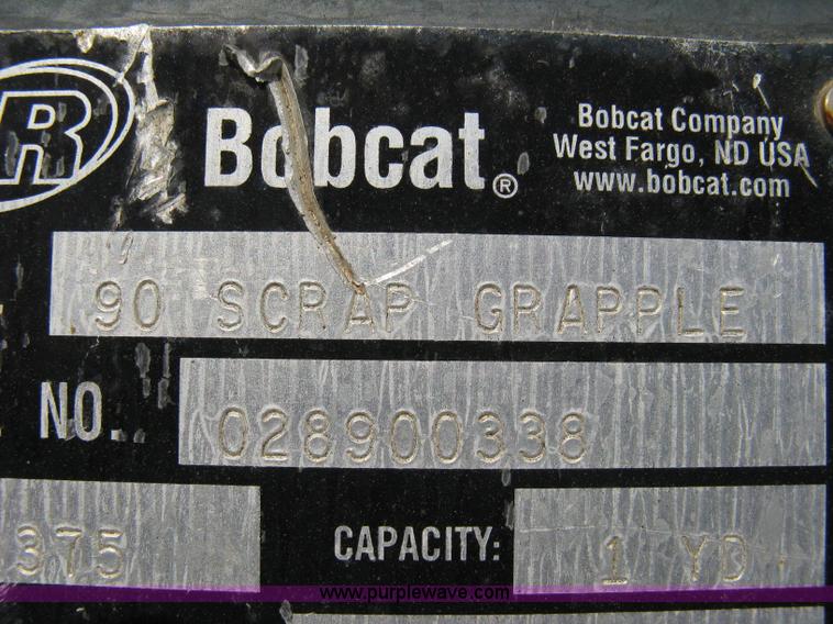 image for item 8192 2006 Bobcat 90" industrial VersaHandler grapple