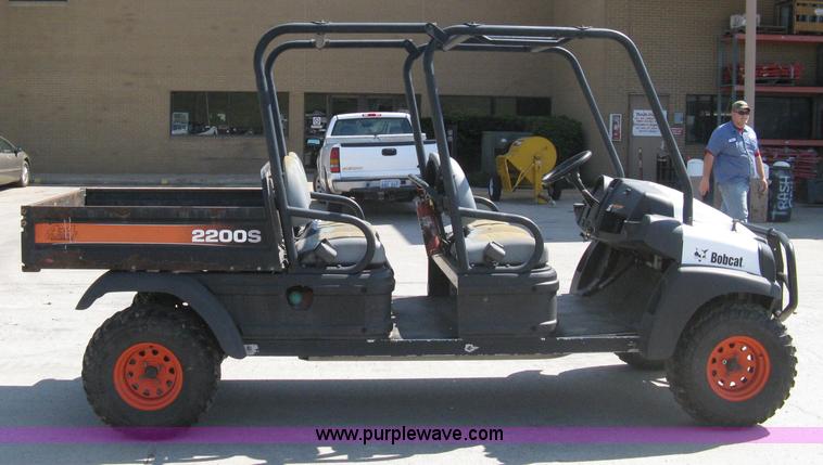 image for item 8202 2006 Bobcat 2200S utility vehicle