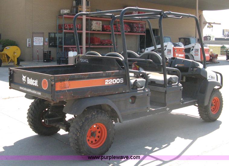 image for item 8202 2006 Bobcat 2200S utility vehicle