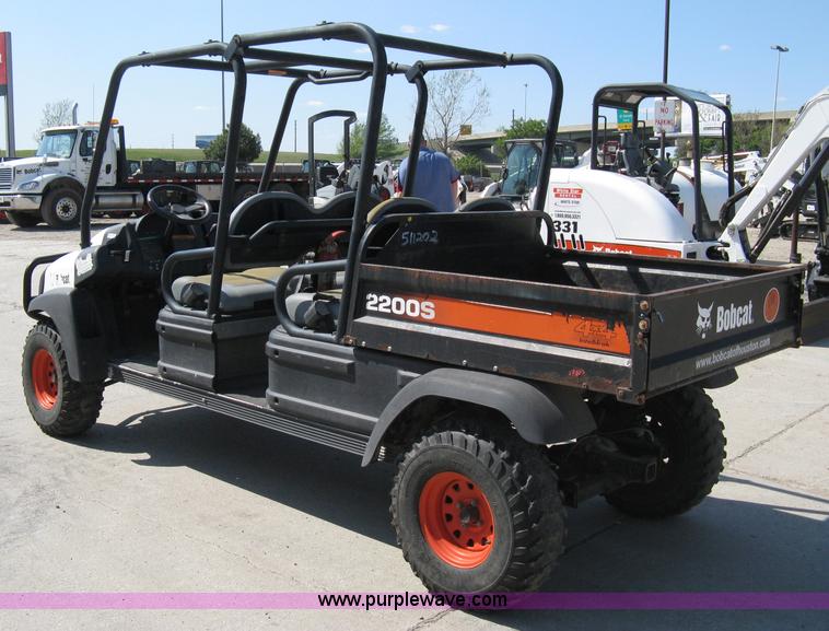 image for item 8202 2006 Bobcat 2200S utility vehicle