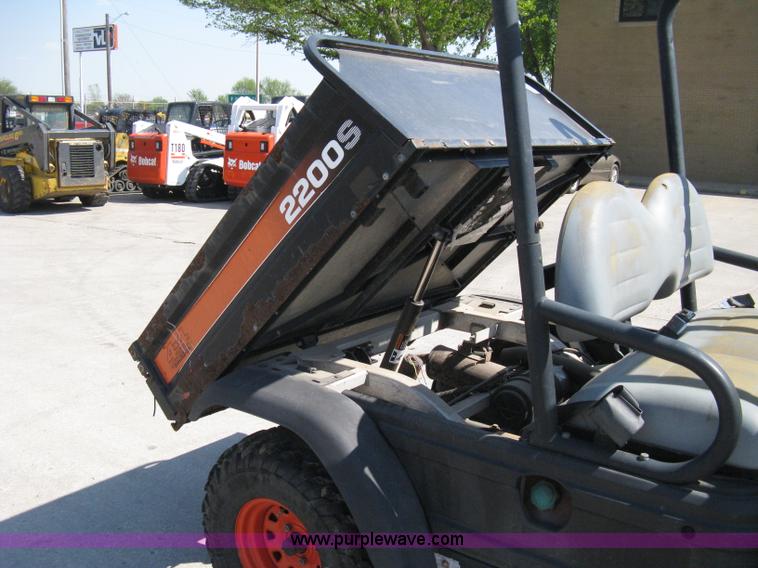 image for item 8202 2006 Bobcat 2200S utility vehicle