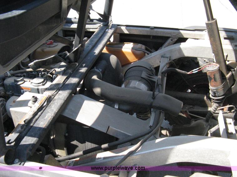 image for item 8202 2006 Bobcat 2200S utility vehicle