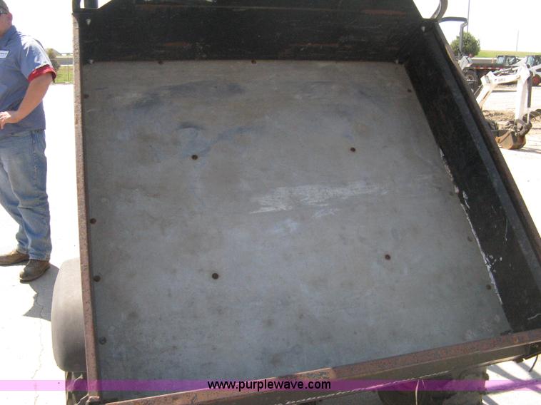 image for item 8202 2006 Bobcat 2200S utility vehicle