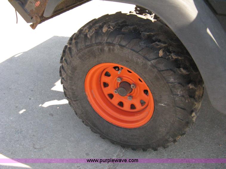 image for item 8202 2006 Bobcat 2200S utility vehicle