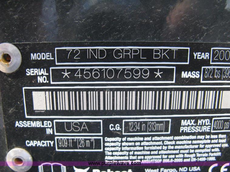 image for item 8205 2008 Bobcat 72" industrial bucket with grapple