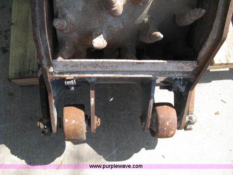 image for item 8210 2002 Alitec CP16A planer