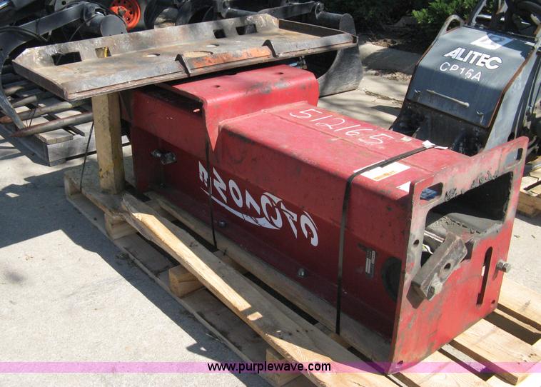 image for item 8211 2007 Stanley DH3500R Cyclone drop hammer