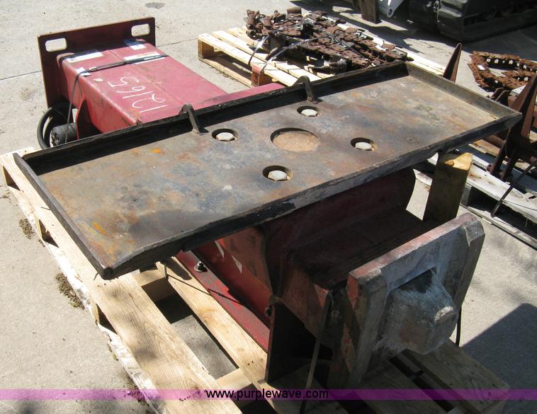 image for item 8211 2007 Stanley DH3500R Cyclone drop hammer