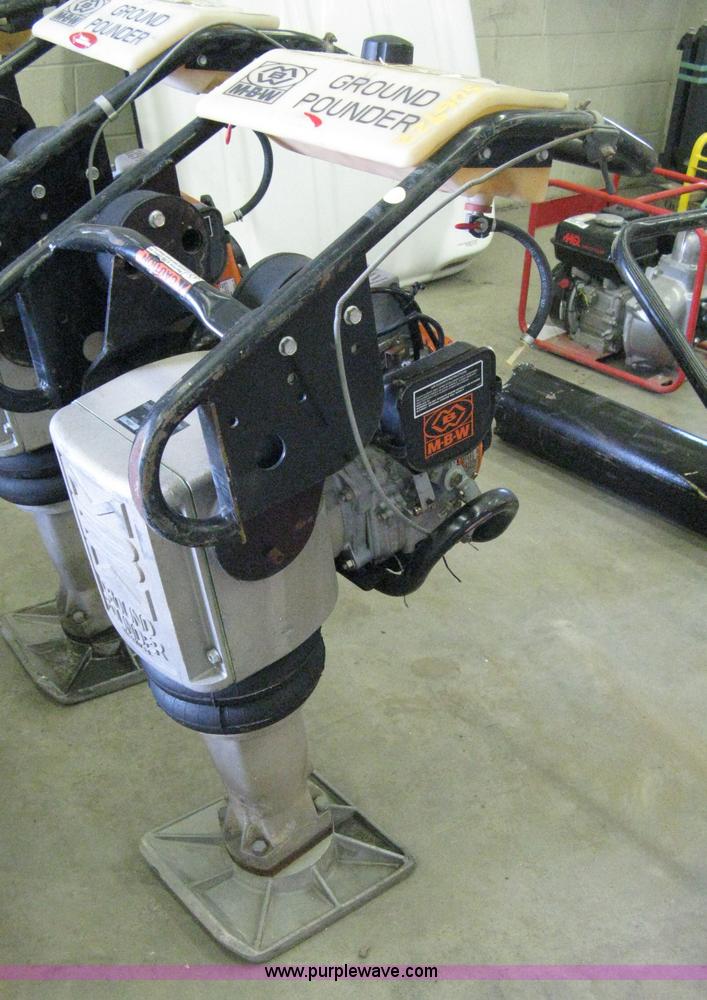 image for item 8220 MBW R420R ground pounder rammer