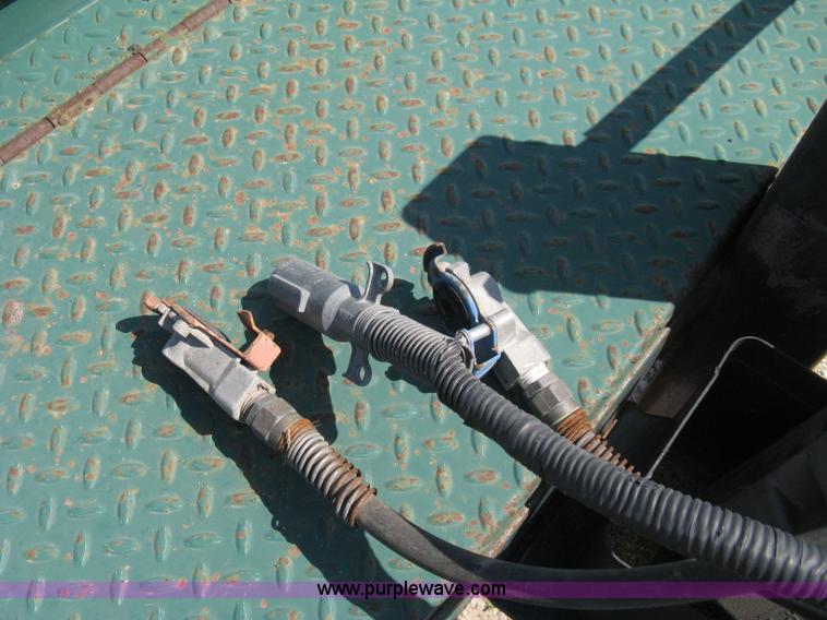 image for item 8235 1997 Maxey tandem axle flatbed trailer