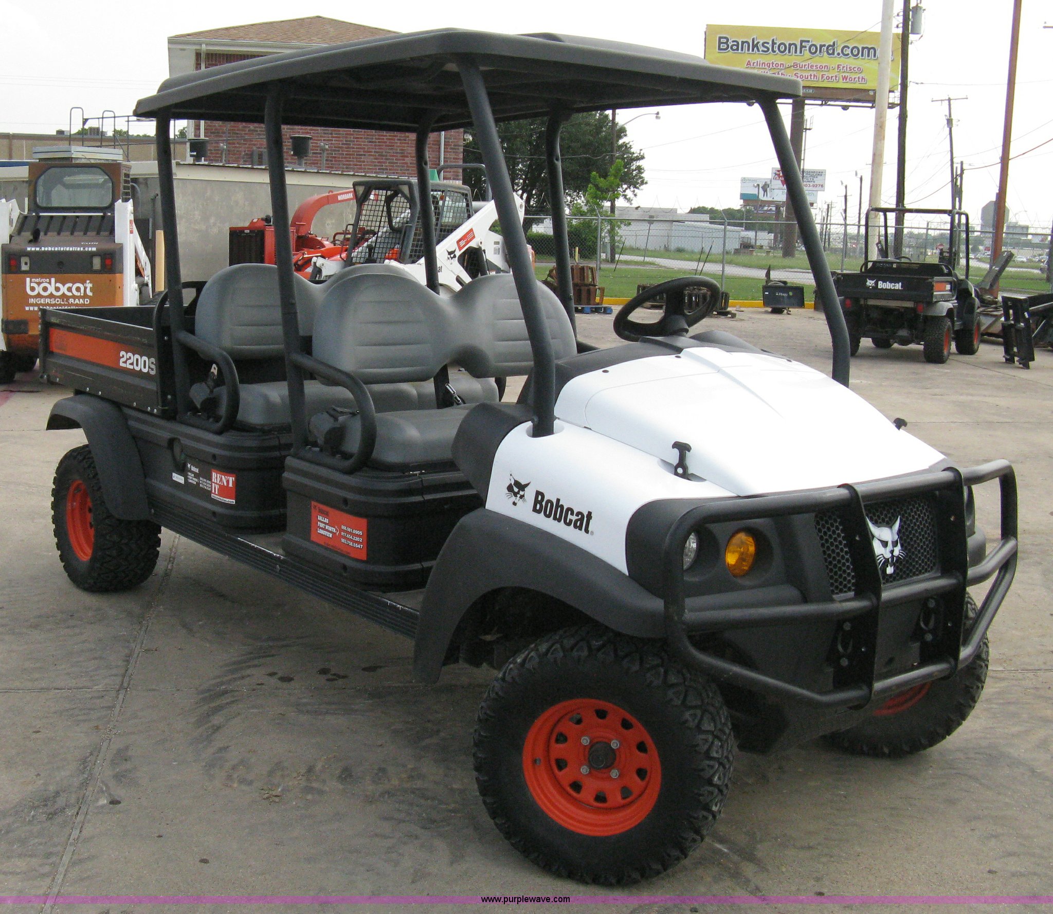 2007 Bobcat 2200S utility vehicle in Fort Worth, TX Item 8160 sold