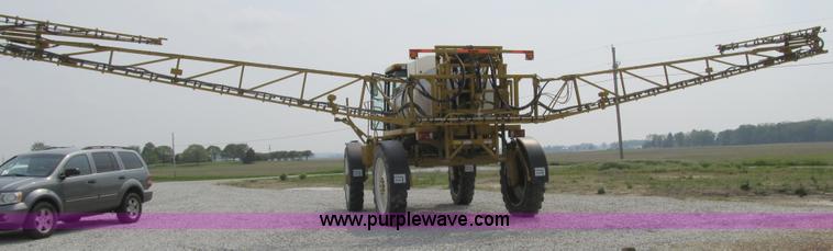 image for item 1337 2003 Ag-Chem RoGator 1254 self propelled sprayer