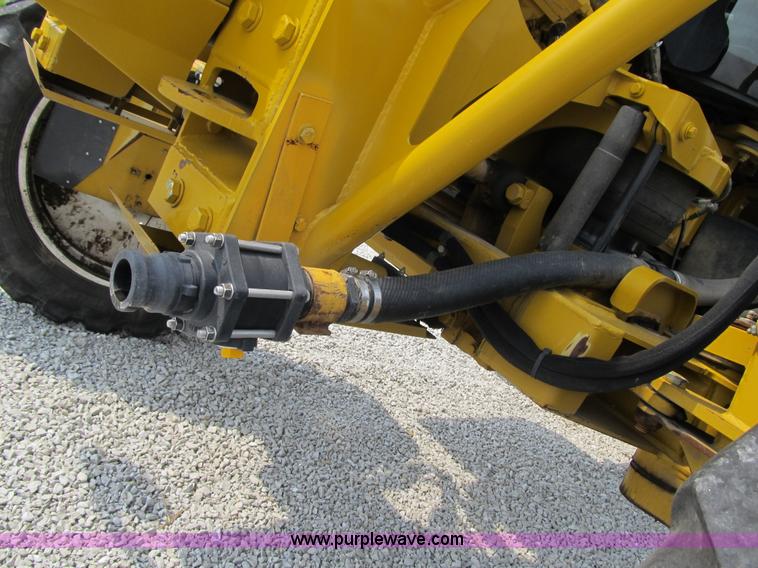 image for item 1337 2003 Ag-Chem RoGator 1254 self propelled sprayer