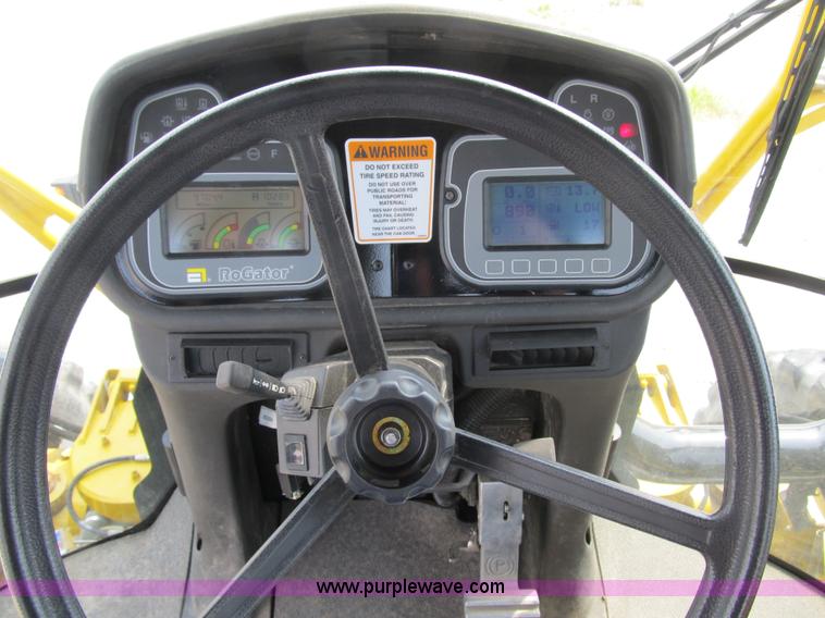 image for item 1337 2003 Ag-Chem RoGator 1254 self propelled sprayer