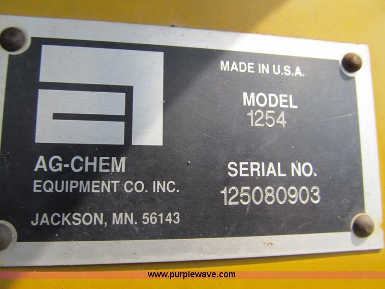 image for item 1337 2003 Ag-Chem RoGator 1254 self propelled sprayer