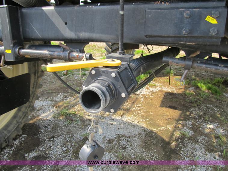 image for item 1338 2000 Willmar Eagle 8500 self propelled sprayer