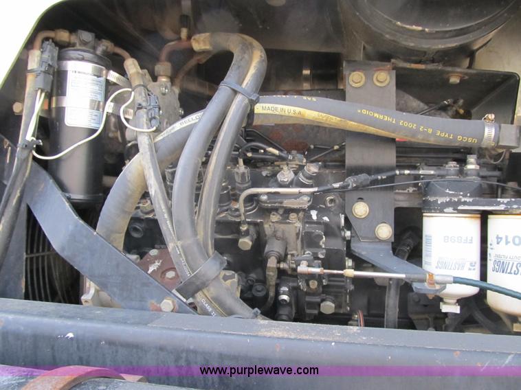 image for item 1338 2000 Willmar Eagle 8500 self propelled sprayer