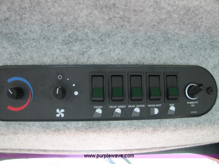 image for item 1341 2008 Apache AS710 self propelled sprayer