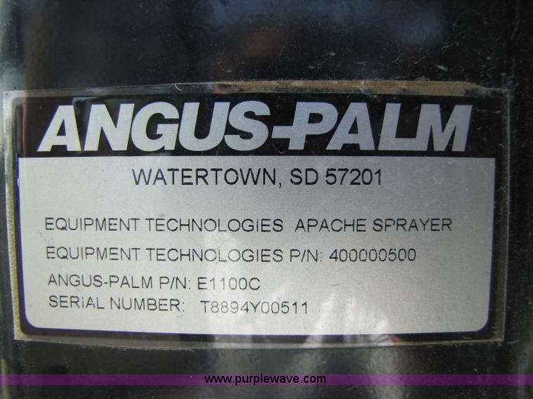 image for item 1341 2008 Apache AS710 self propelled sprayer