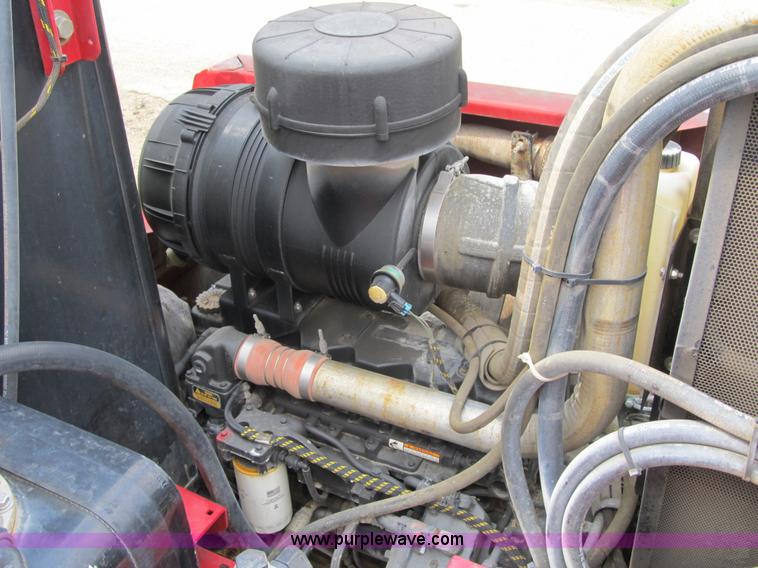 image for item 1342 2007 Miller Nitro N2XP self propelled sprayer