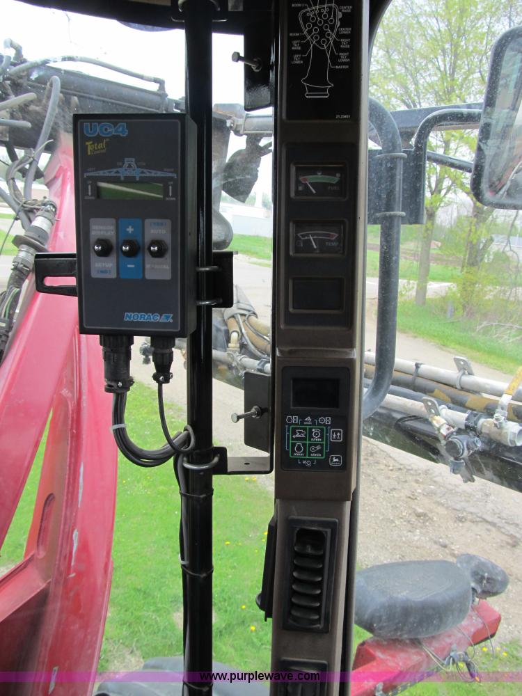 image for item 1342 2007 Miller Nitro N2XP self propelled sprayer