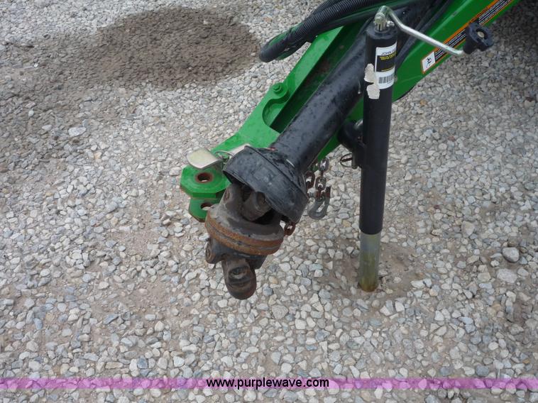 image for item 2951 2005 John Deere 567 round baler