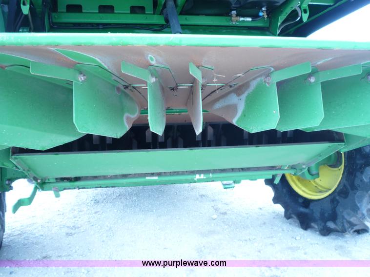 image for item 2953 2008 John Deere 9670 STS combine