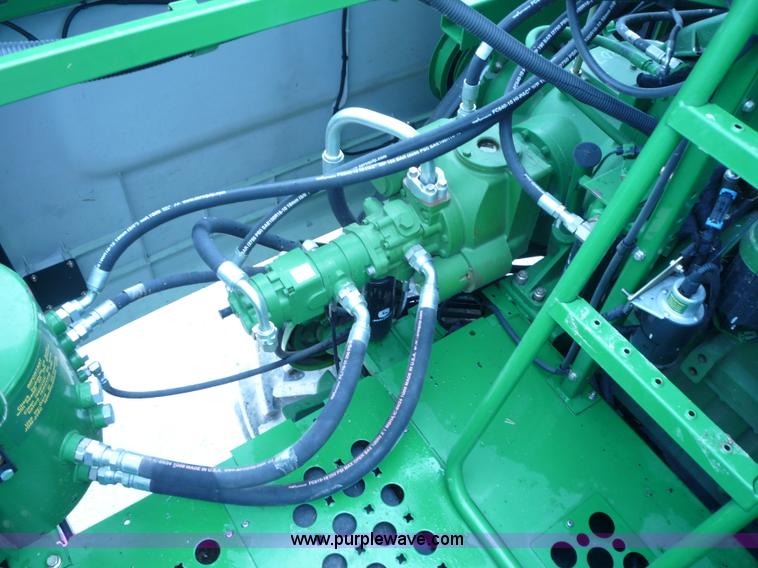 image for item 2953 2008 John Deere 9670 STS combine