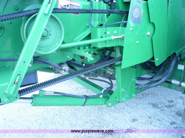 image for item 2953 2008 John Deere 9670 STS combine