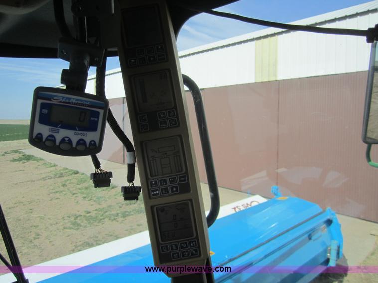 image for item 2961 2004 John Deere 9660 STS combine