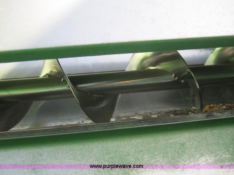 image for item 2961 2004 John Deere 9660 STS combine