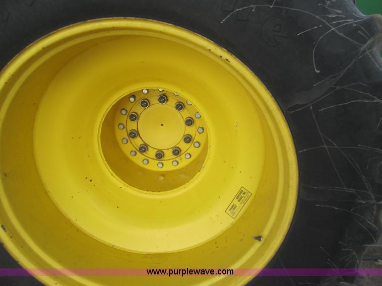 image for item 2961 2004 John Deere 9660 STS combine