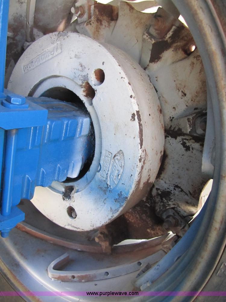 image for item 3000 1980 Ford TW-30 tractor