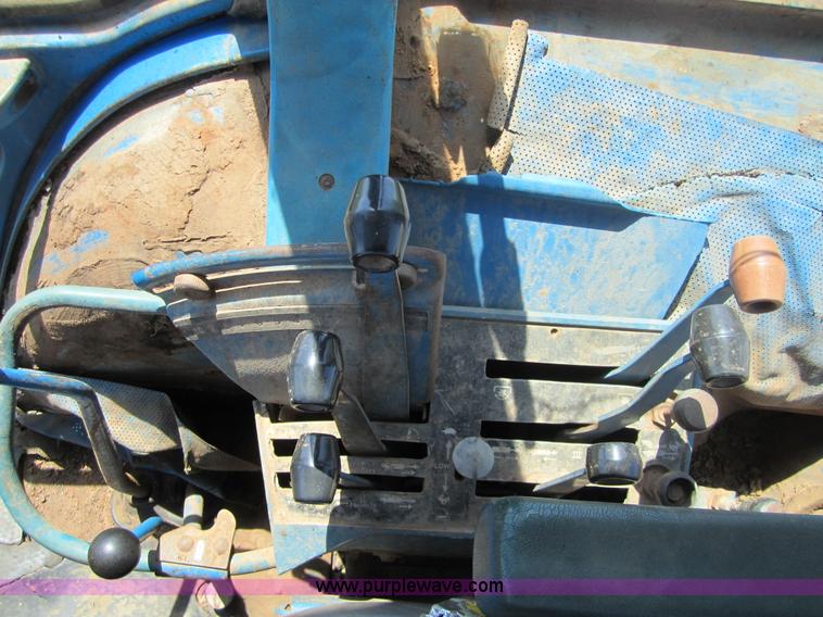 image for item 3000 1980 Ford TW-30 tractor