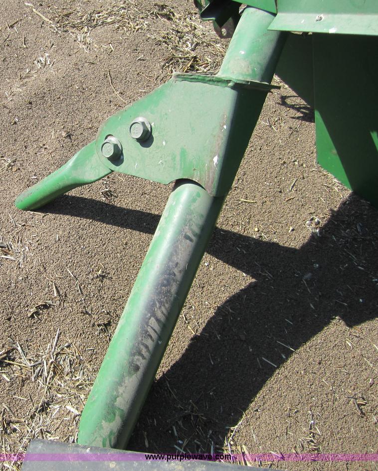 image for item 3003 1990 John Deere 9600 combine