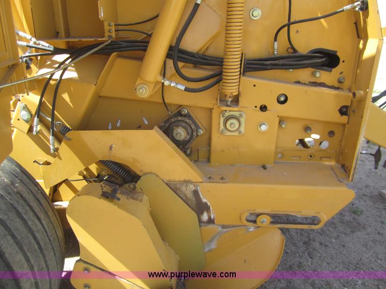 image for item 3083 2005 Vermeer 605M baler