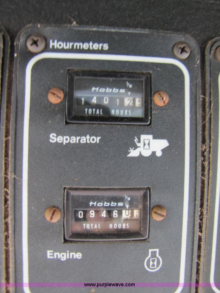 image for item 3455 1980 Gleaner L2 combine