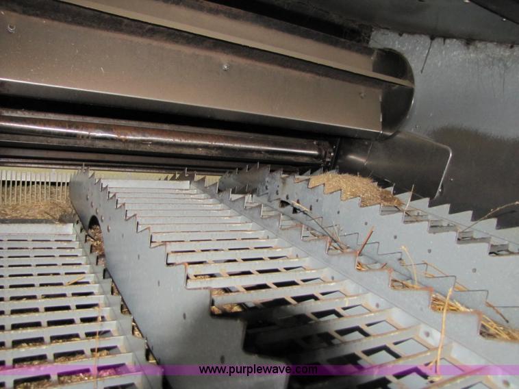 image for item 3455 1980 Gleaner L2 combine